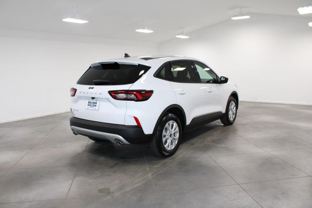 new 2025 Ford Escape car, priced at $25,142