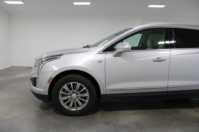 used 2017 Cadillac XT5 car, priced at $19,454