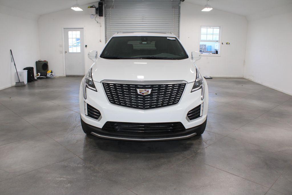used 2024 Cadillac XT5 car, priced at $33,588