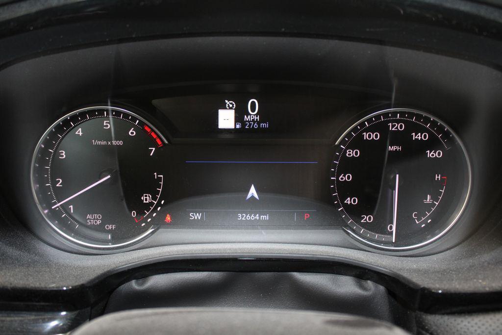 used 2024 Cadillac XT5 car, priced at $33,588