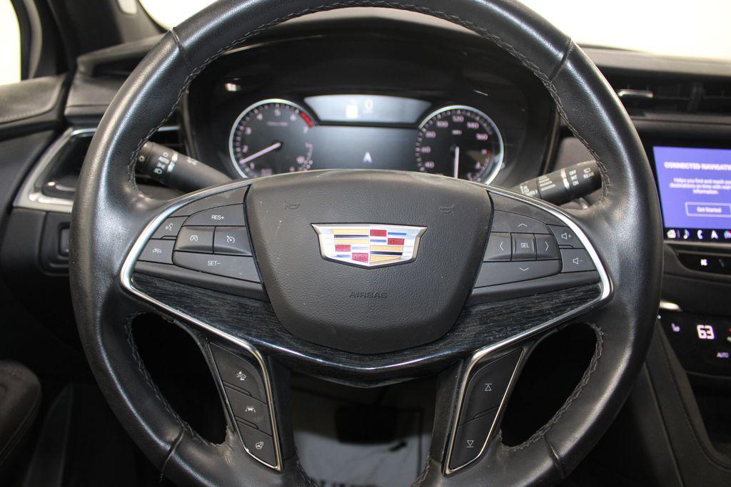 used 2024 Cadillac XT5 car, priced at $33,588