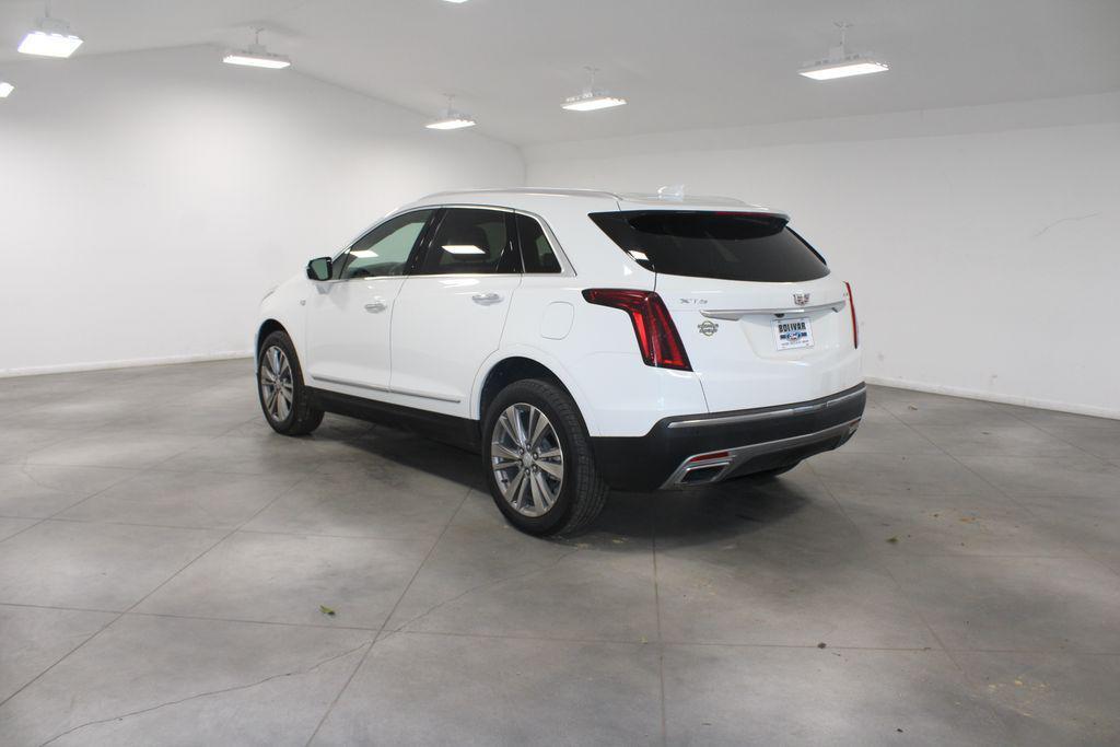 used 2024 Cadillac XT5 car, priced at $33,588