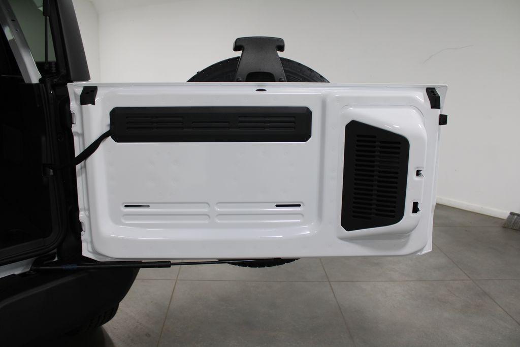 new 2025 Ford Bronco car, priced at $47,389