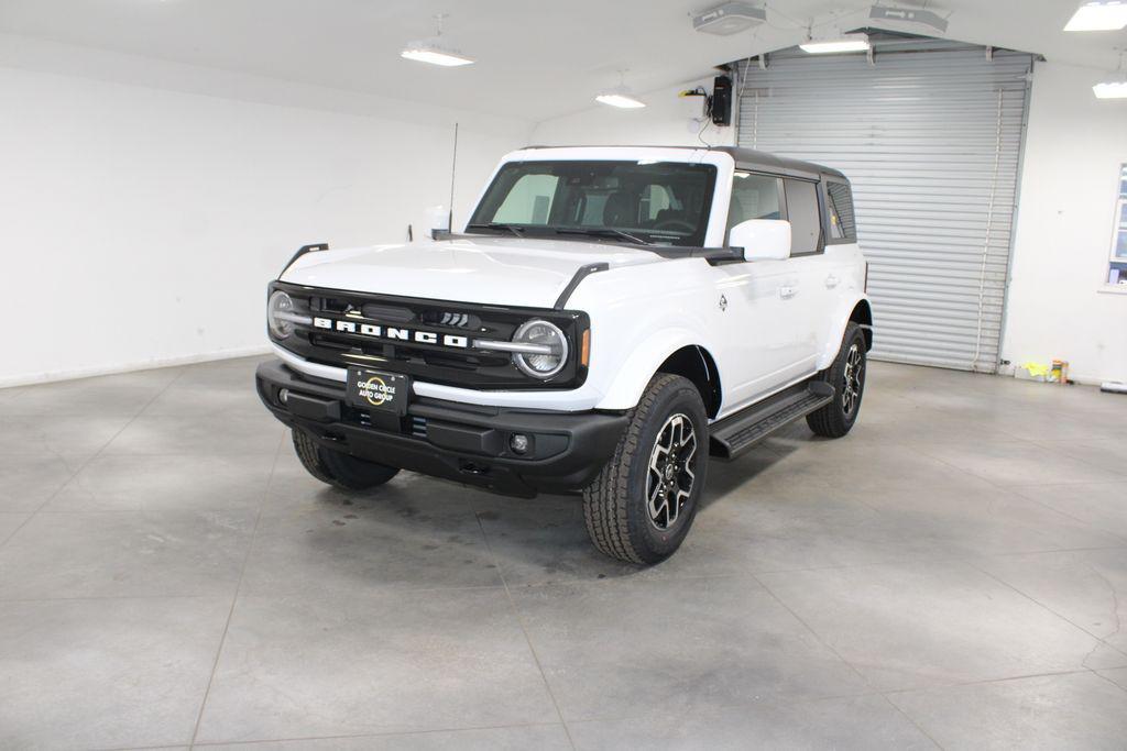 new 2025 Ford Bronco car, priced at $47,389