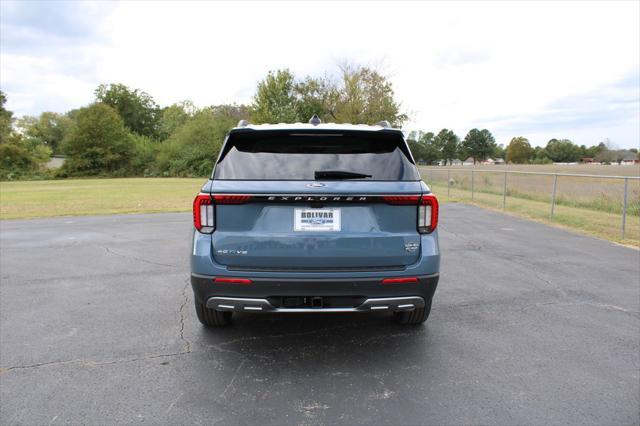 new 2025 Ford Explorer car, priced at $43,301