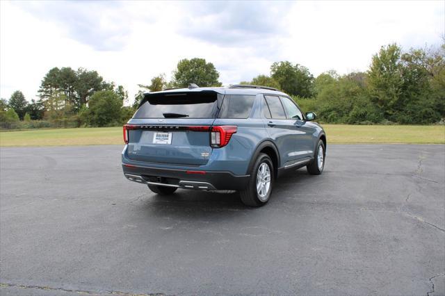 new 2025 Ford Explorer car, priced at $43,301