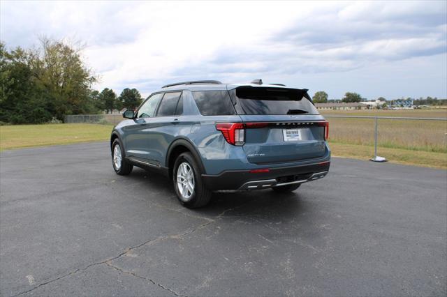 new 2025 Ford Explorer car, priced at $43,301