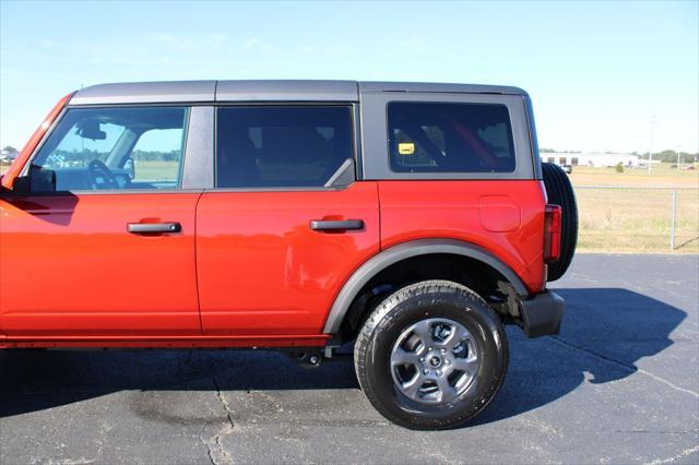 new 2024 Ford Bronco car, priced at $45,129