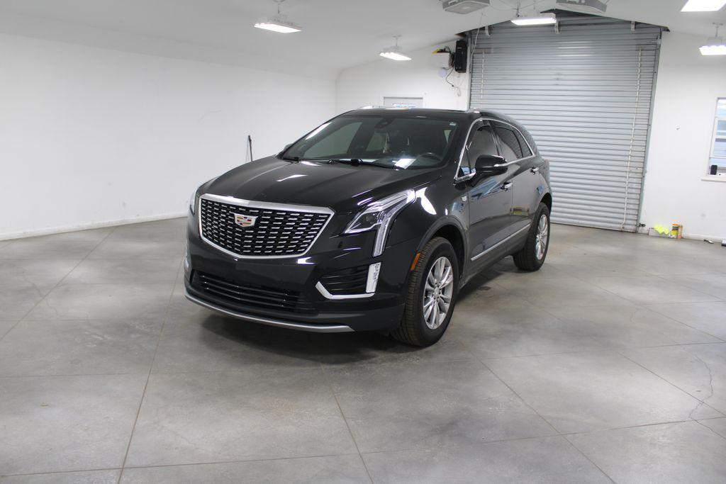 used 2022 Cadillac XT5 car, priced at $26,538