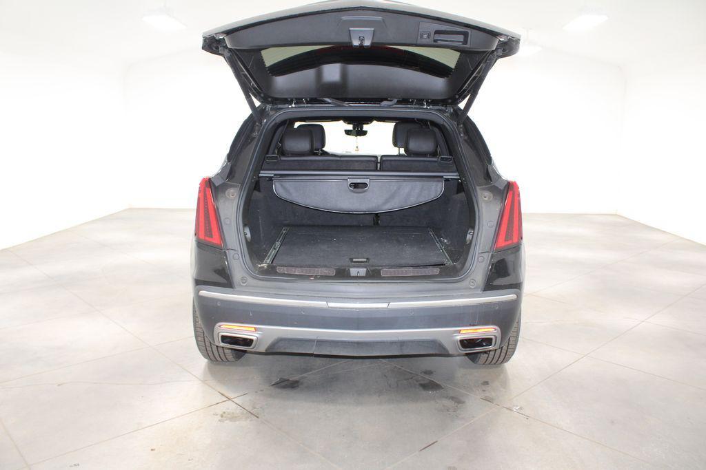 used 2022 Cadillac XT5 car, priced at $26,538