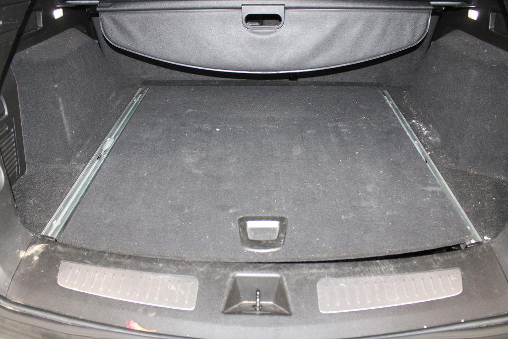 used 2022 Cadillac XT5 car, priced at $26,538