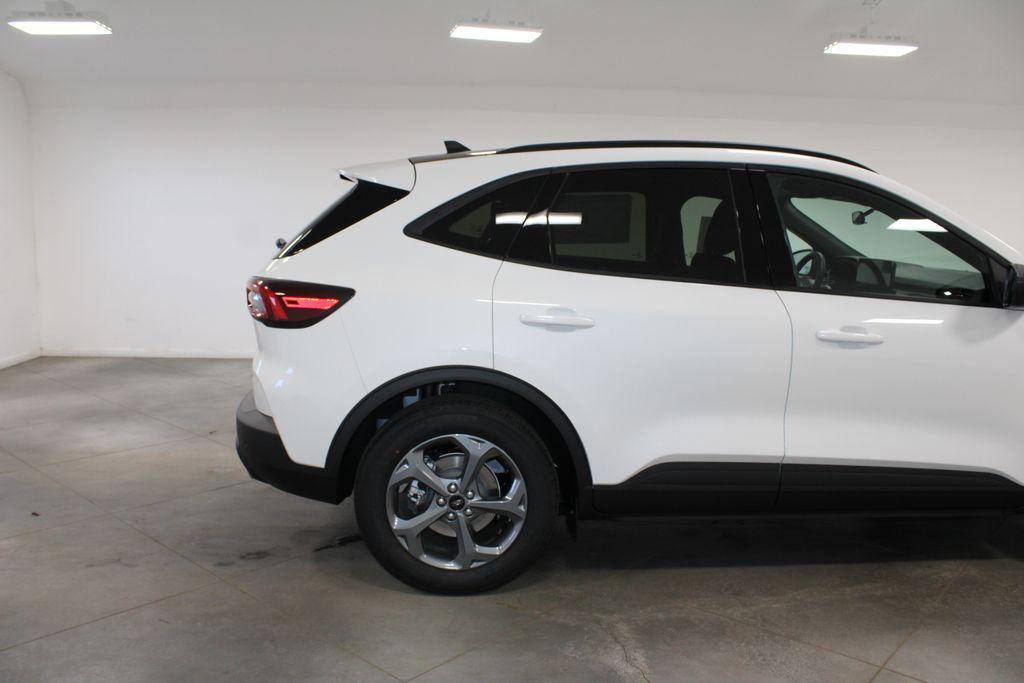 new 2025 Ford Escape car, priced at $32,688