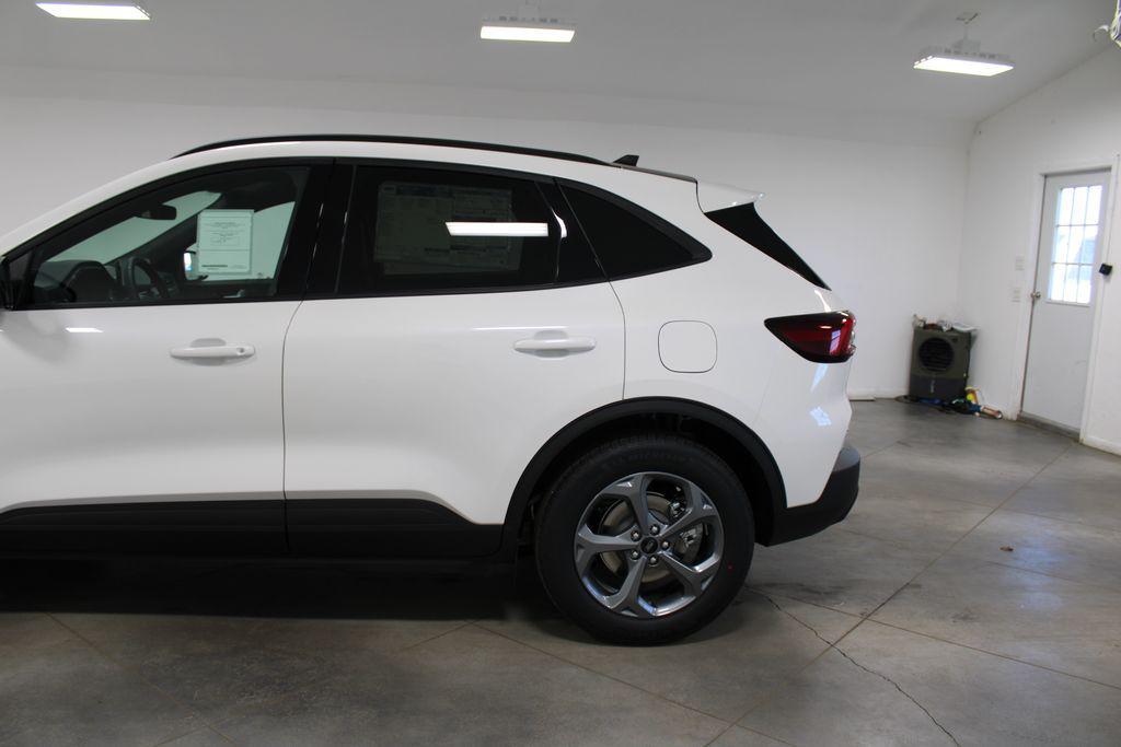 new 2025 Ford Escape car, priced at $32,688