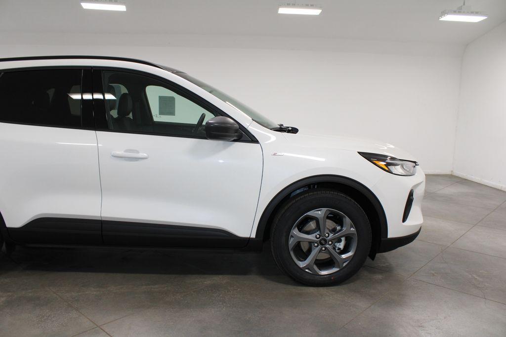 new 2025 Ford Escape car, priced at $32,688