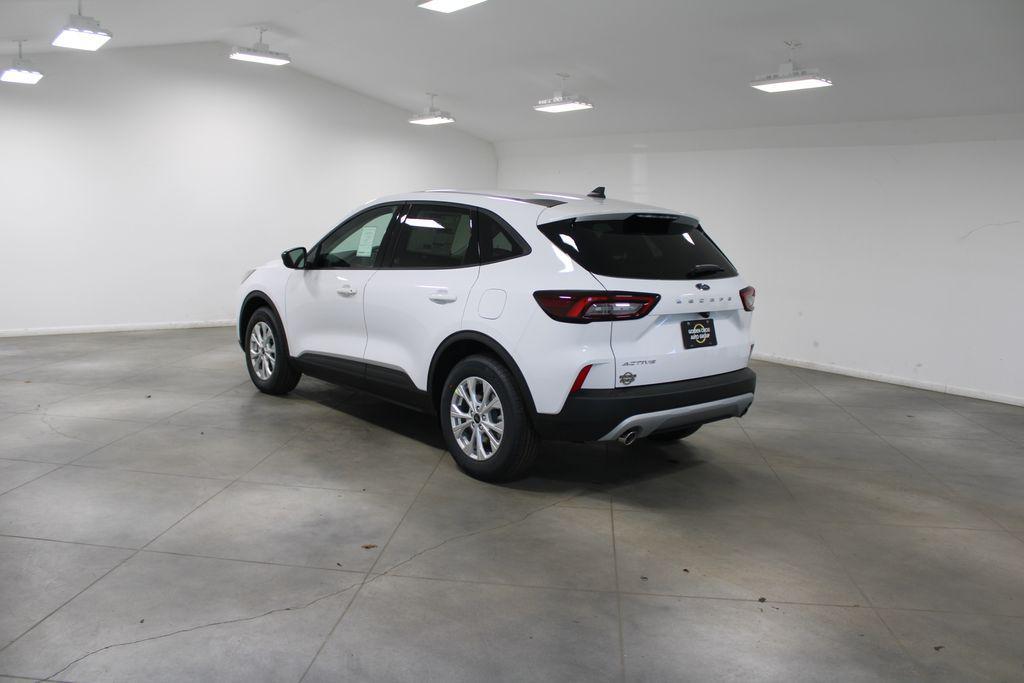 new 2026 Ford Escape car, priced at $28,902