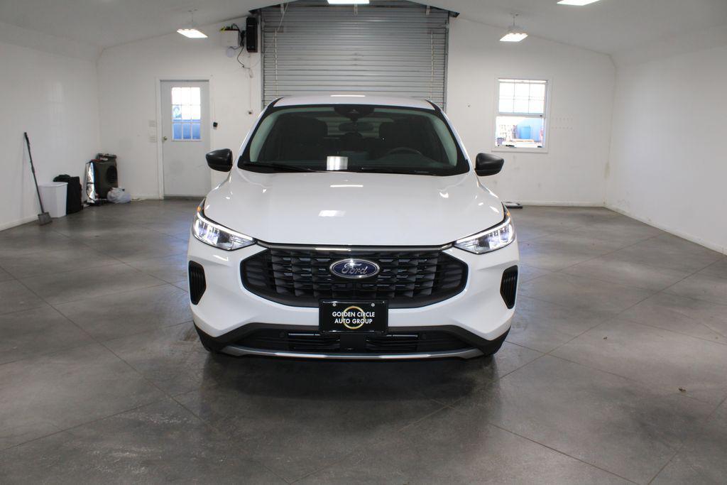 new 2026 Ford Escape car, priced at $28,902