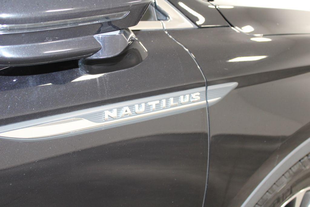used 2021 Lincoln Nautilus car, priced at $26,898