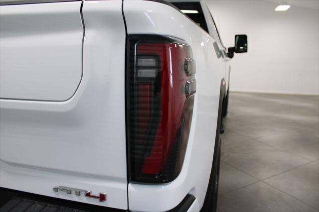 used 2024 GMC Sierra 2500 car, priced at $77,000