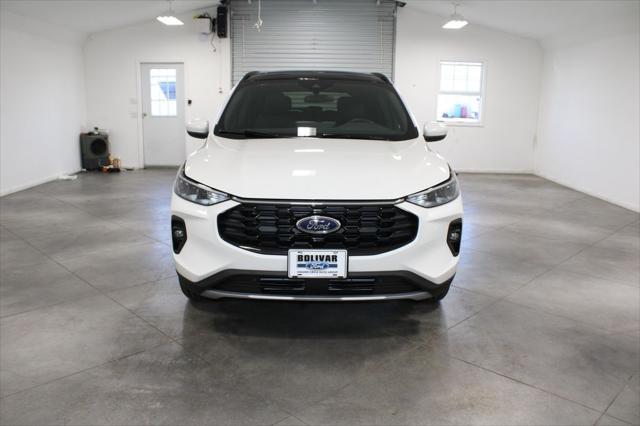 new 2025 Ford Escape car, priced at $37,877