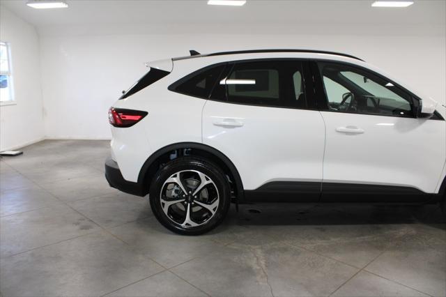 new 2025 Ford Escape car, priced at $37,877