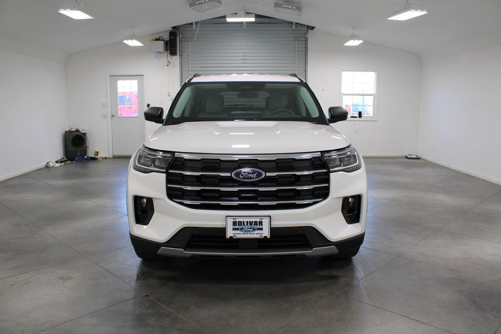new 2025 Ford Explorer car, priced at $41,455