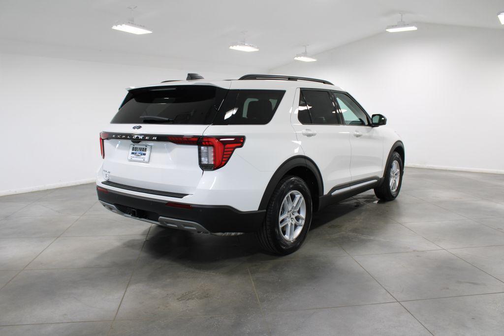new 2025 Ford Explorer car, priced at $41,455