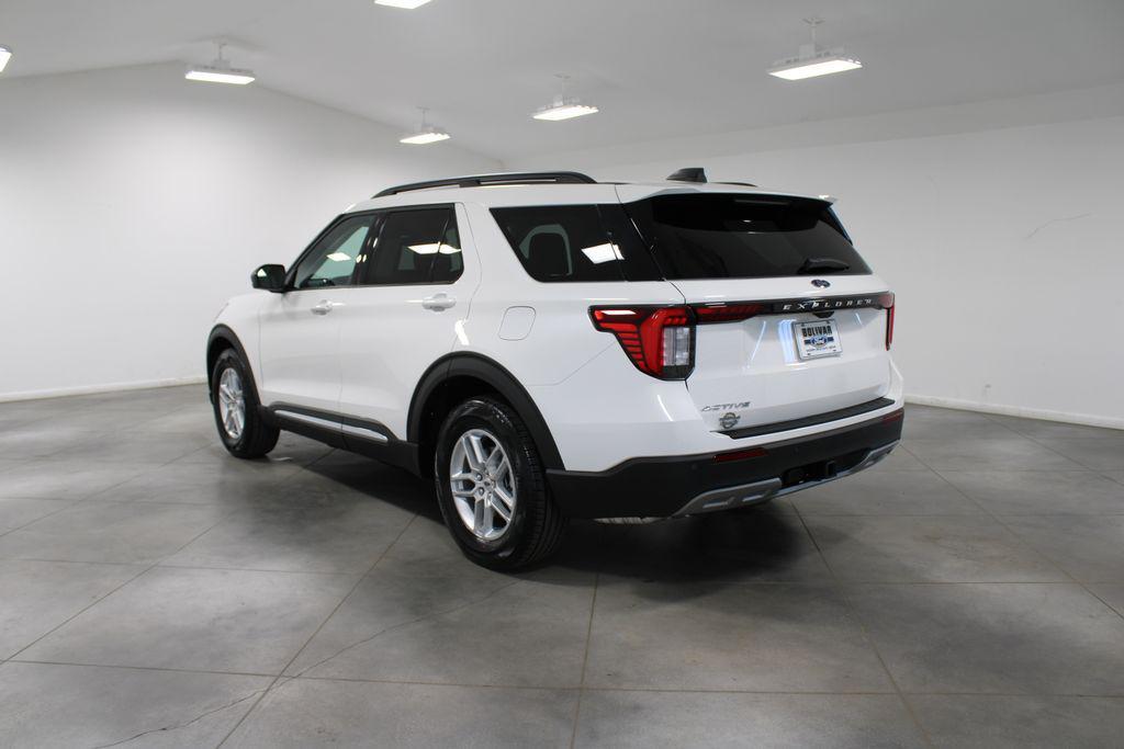 new 2025 Ford Explorer car, priced at $41,455
