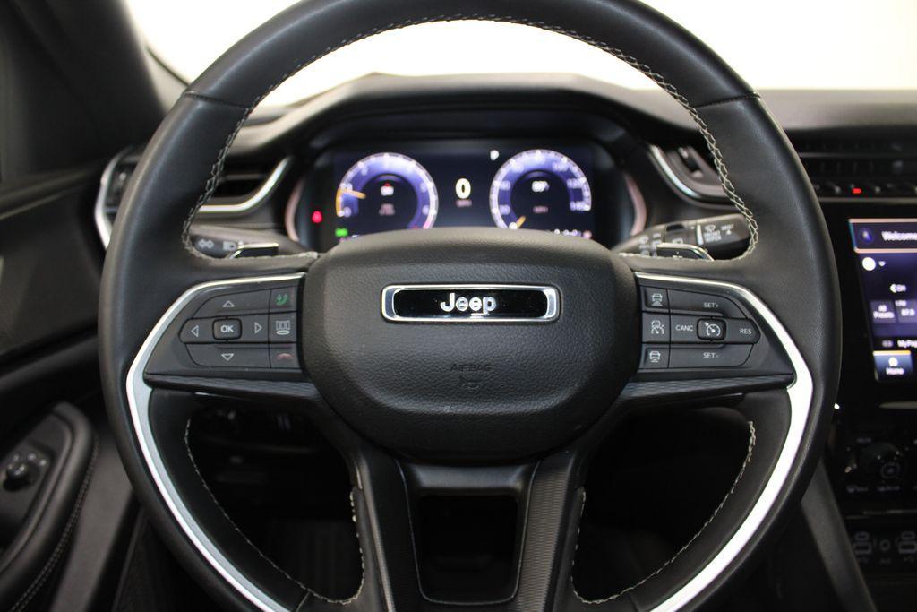 used 2024 Jeep Grand Cherokee car, priced at $32,298