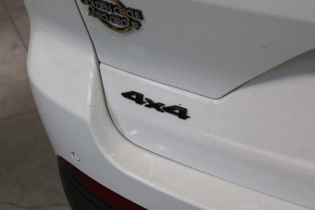 used 2024 Jeep Grand Cherokee car, priced at $32,298