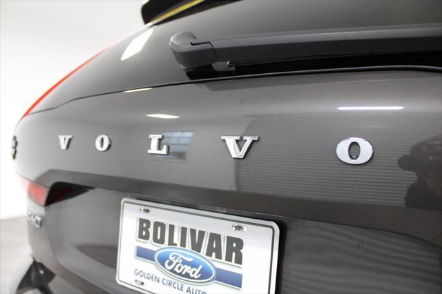 used 2022 Volvo XC60 car, priced at $31,605