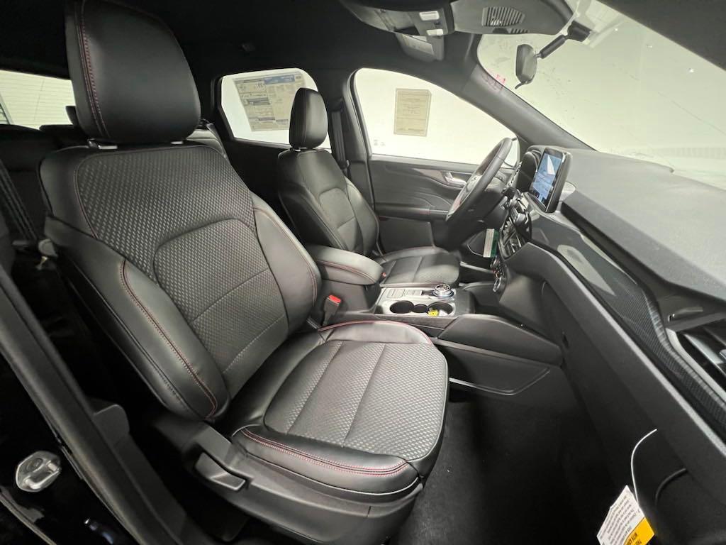 new 2024 Ford Escape car, priced at $27,589