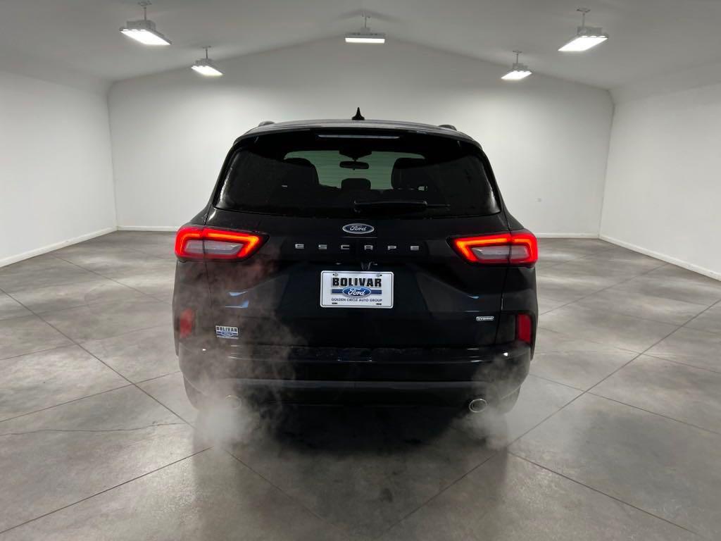 new 2024 Ford Escape car, priced at $27,589