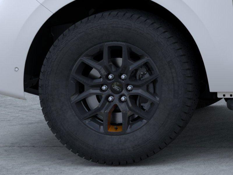 new 2025 Ford Expedition car, priced at $81,158