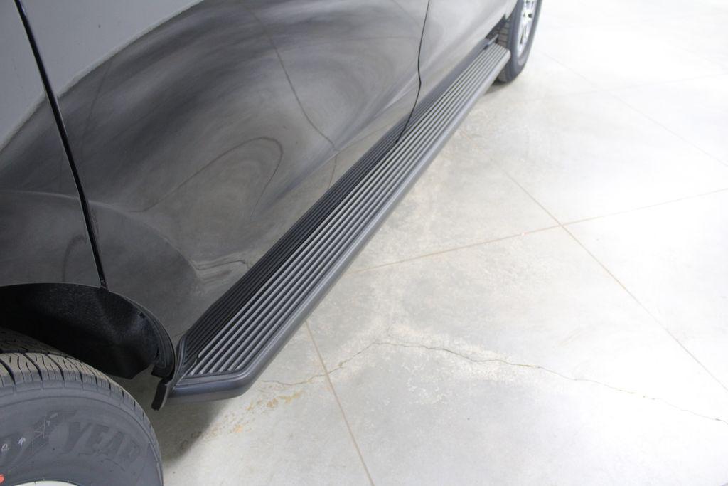 new 2025 Ford Expedition Max car, priced at $69,451