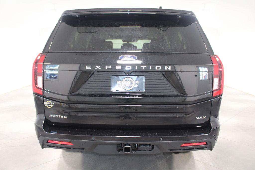 new 2025 Ford Expedition Max car, priced at $69,451