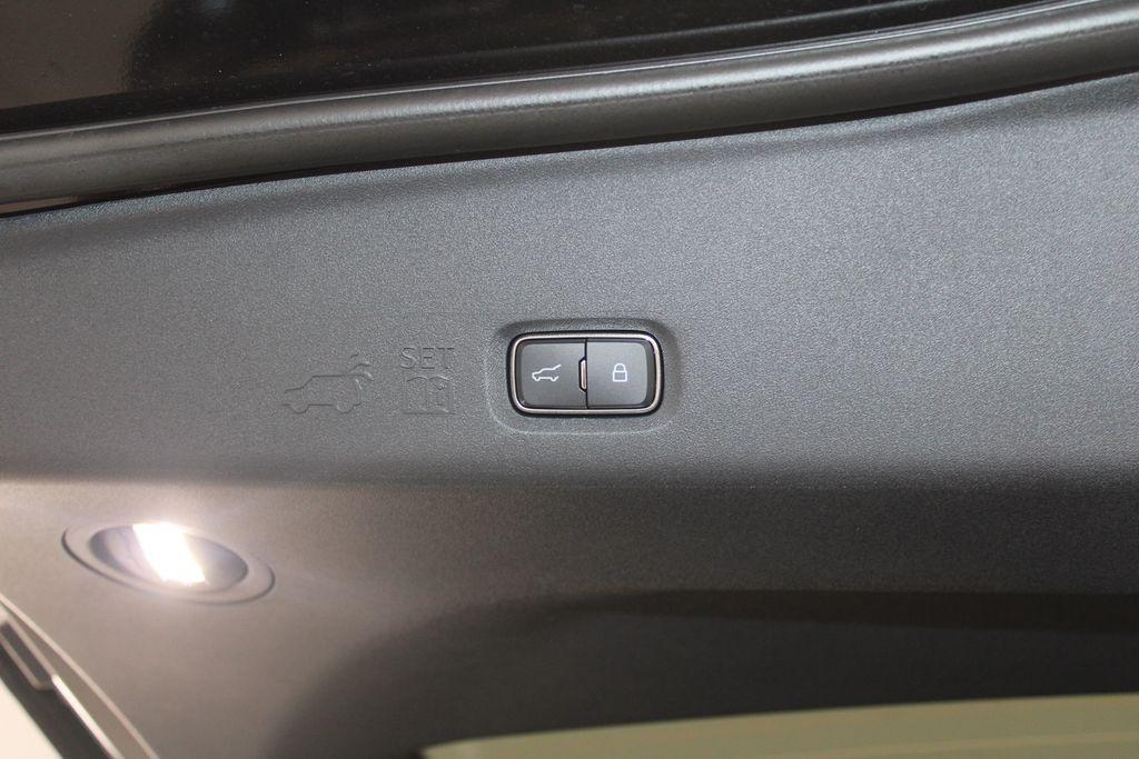 new 2025 Ford Expedition Max car, priced at $69,451