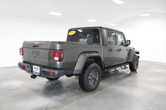 used 2024 Jeep Gladiator car, priced at $39,206