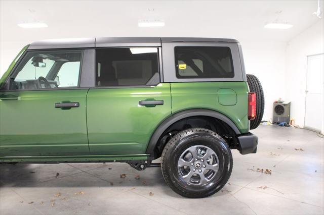 new 2024 Ford Bronco car, priced at $45,473