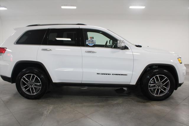 used 2022 Jeep Grand Cherokee car, priced at $24,000
