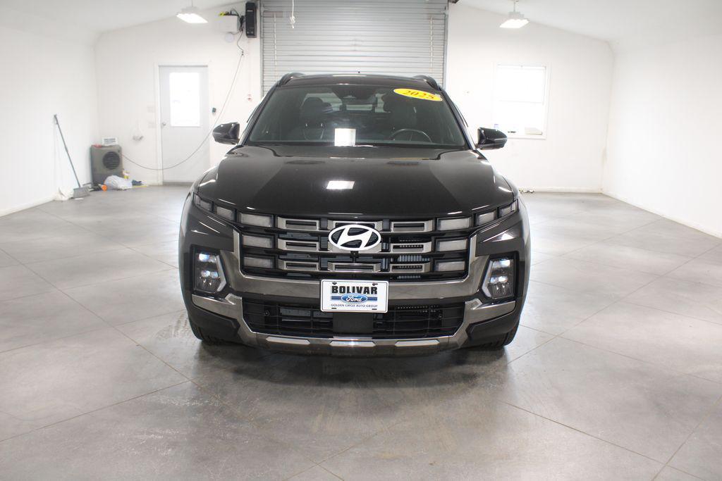 used 2025 Hyundai SANTA CRUZ car, priced at $35,478