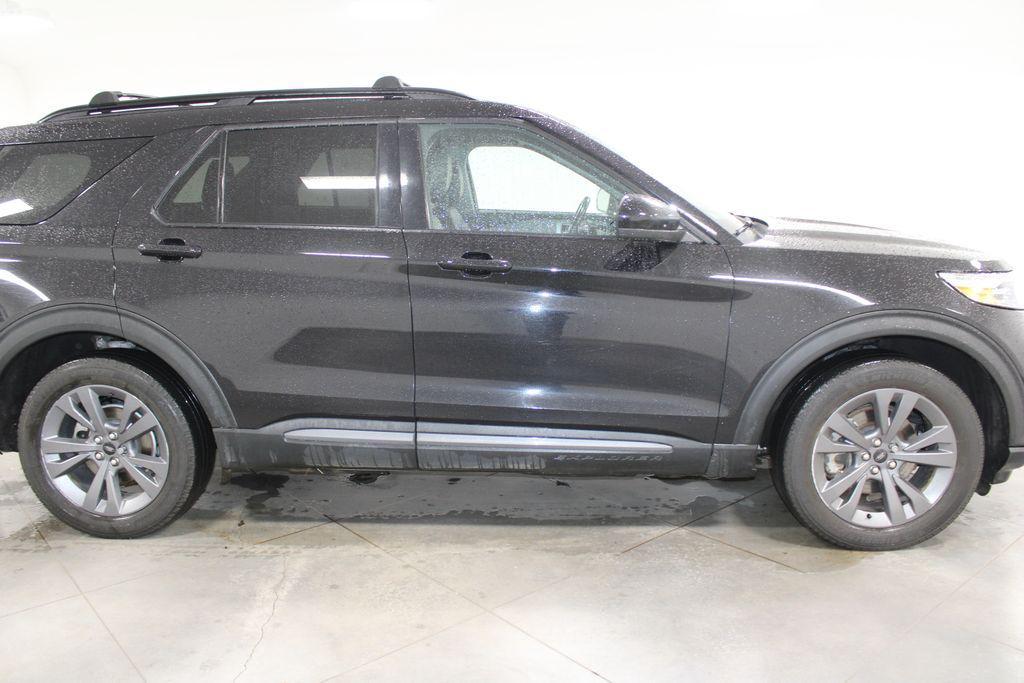 used 2022 Ford Explorer car, priced at $26,518