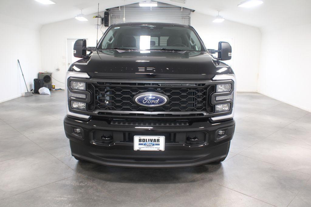 new 2025 Ford F-250 car, priced at $66,119
