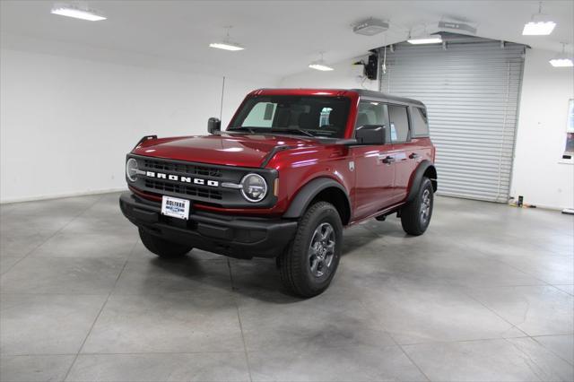 new 2025 Ford Bronco car, priced at $43,194