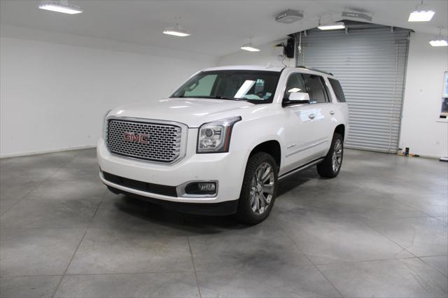 used 2016 GMC Yukon car, priced at $26,818