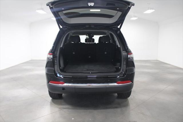 used 2023 Jeep Grand Cherokee car, priced at $29,598