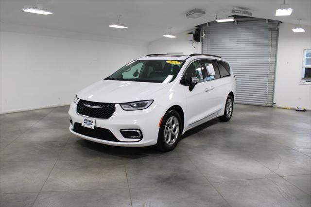 used 2023 Chrysler Pacifica car, priced at $28,798