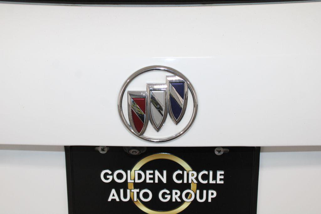 used 2023 Buick Envision car, priced at $24,000