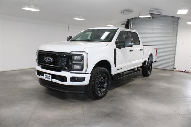 new 2025 Ford F-250 car, priced at $65,000
