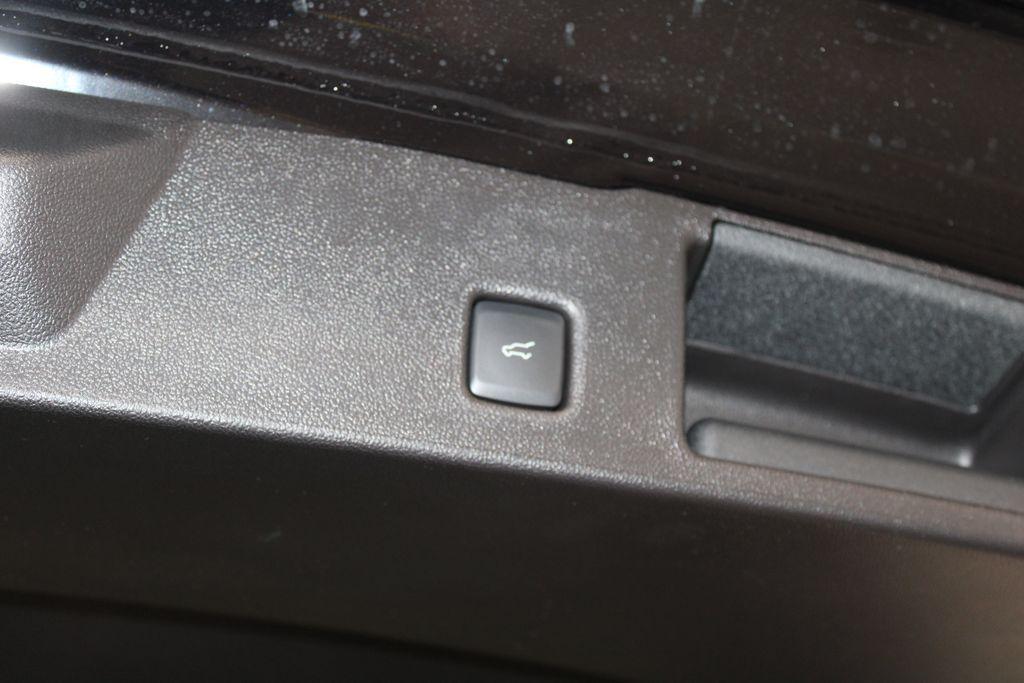 new 2025 Ford Escape car, priced at $26,576