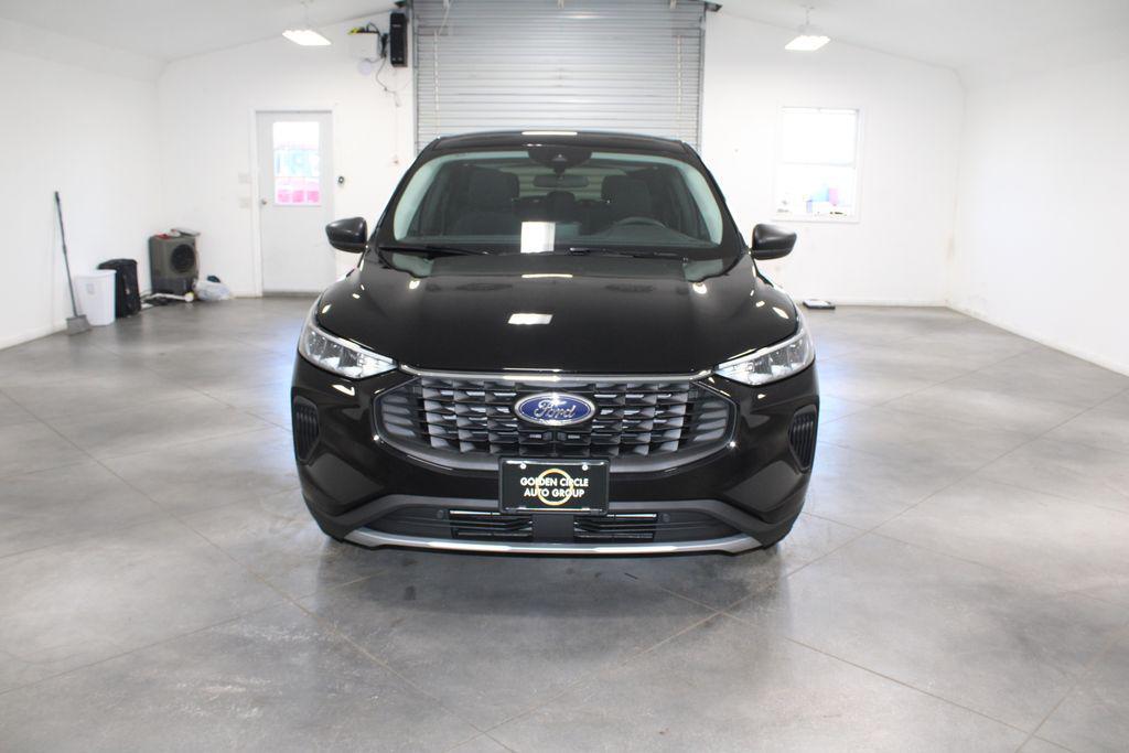 new 2025 Ford Escape car, priced at $26,576